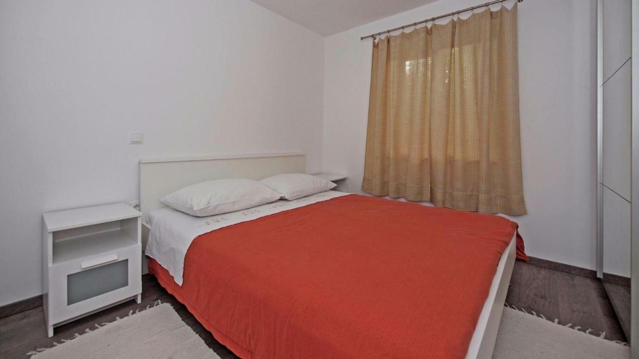 Apartments Mare Vodice Bagian luar foto