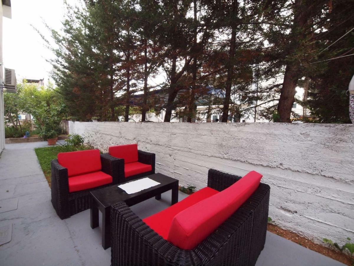 Apartments Mare Vodice Bagian luar foto
